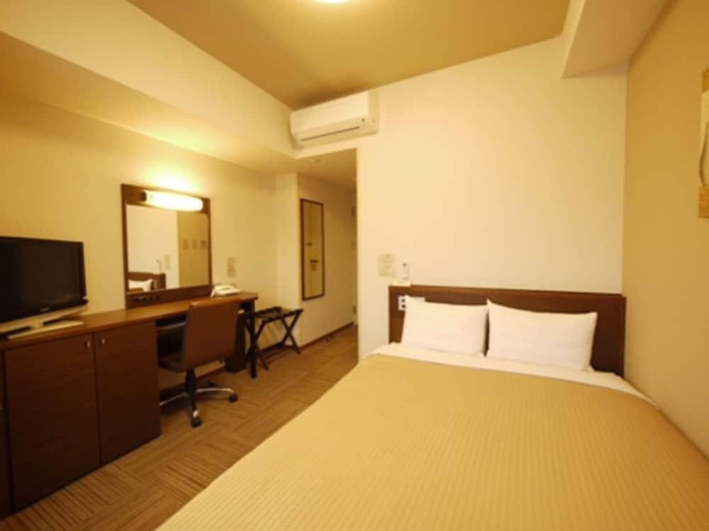 Hotel Route-Inn Higashimuroran Ekimae Экстерьер фото