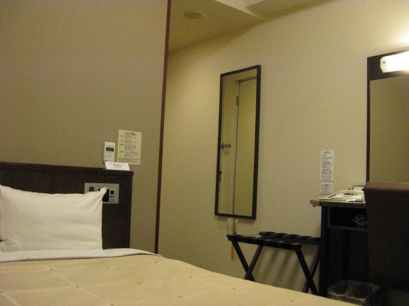 Hotel Route-Inn Higashimuroran Ekimae Экстерьер фото